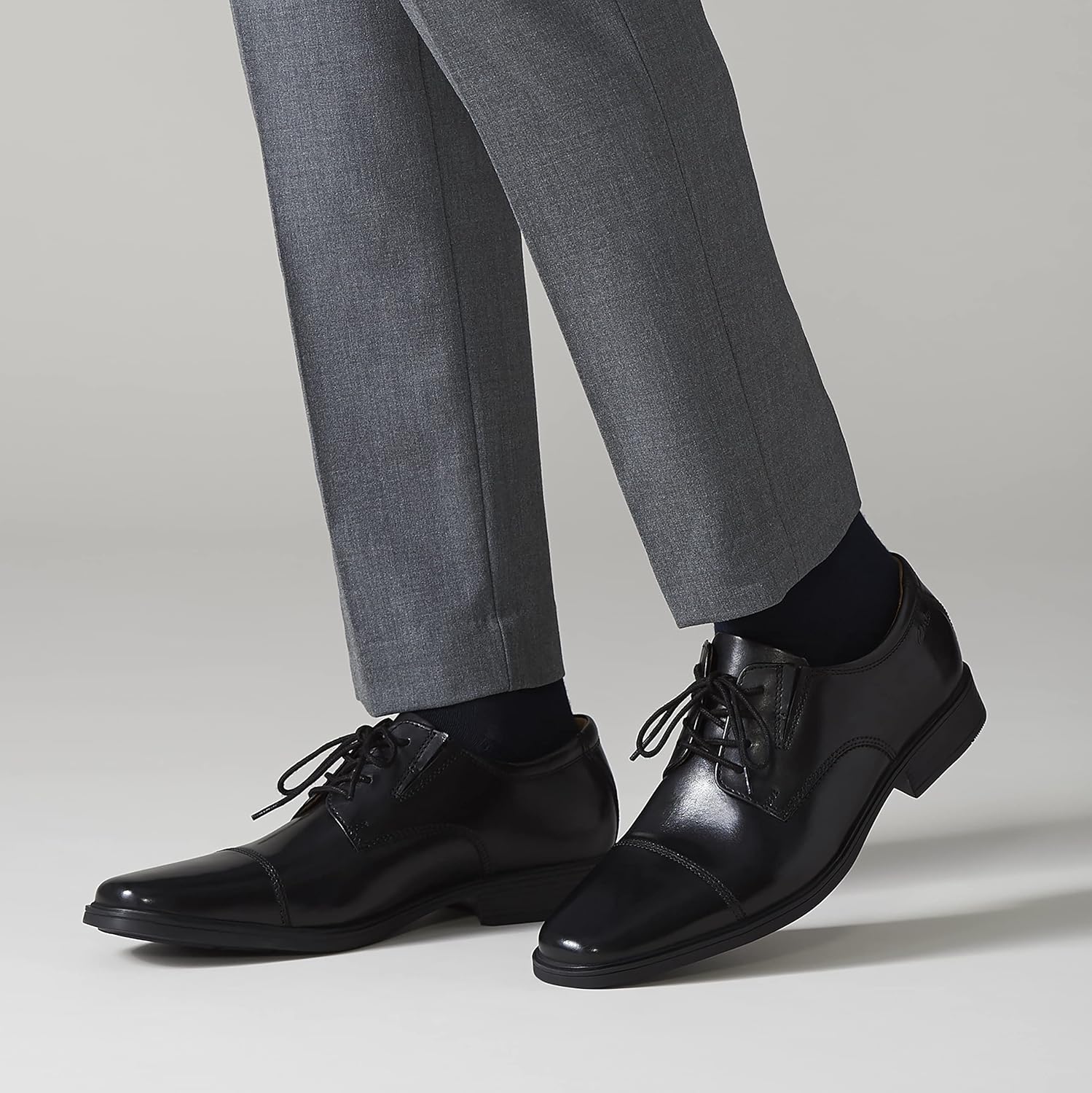 Clarks Men's Tilden Cap Oxford - Image 6